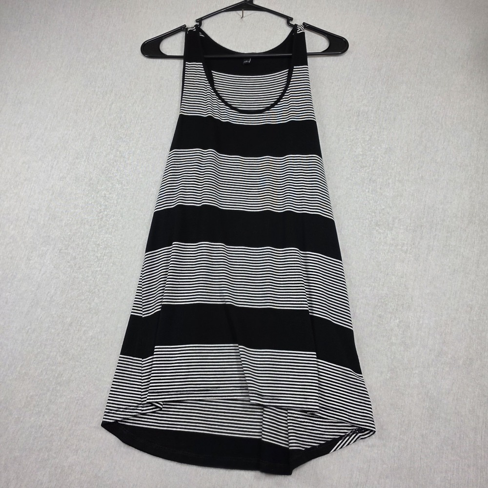 Cable & Gauge Striped Tank Top Medium Black White Racerback Viscose Stretch Soft